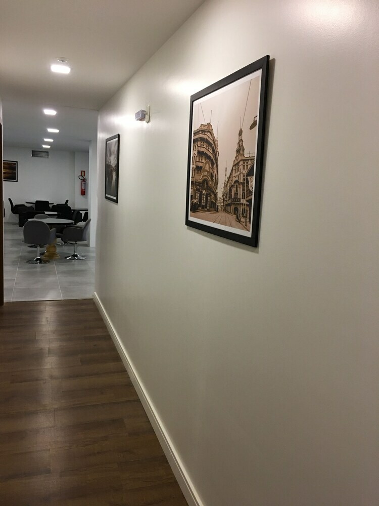 Eleganz Hostel & Suites