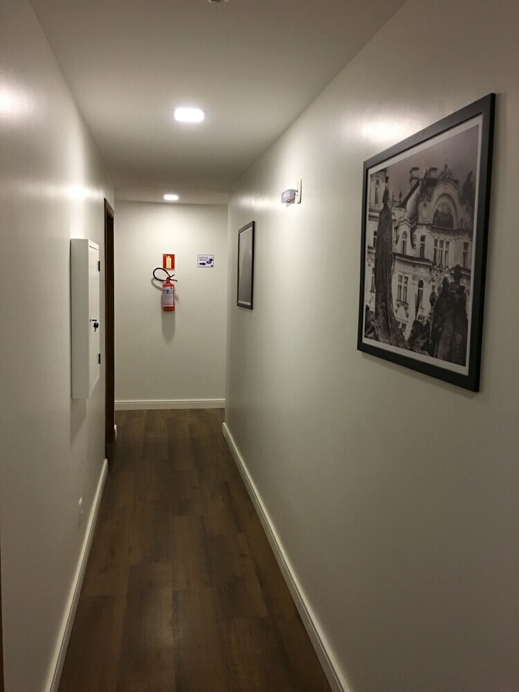 Eleganz Hostel & Suites