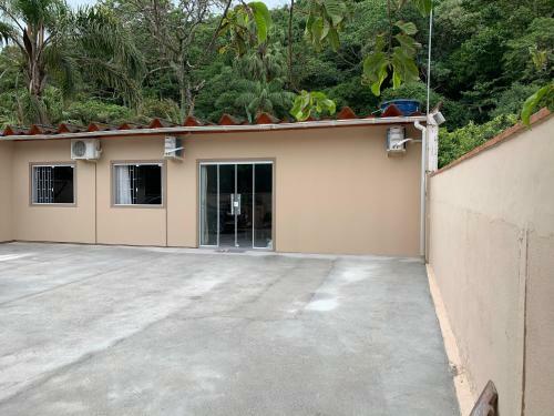 Casa Guarda Do Emba�
