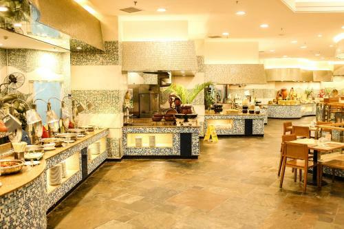 Hotel Sunshine Resort Intime Sanya