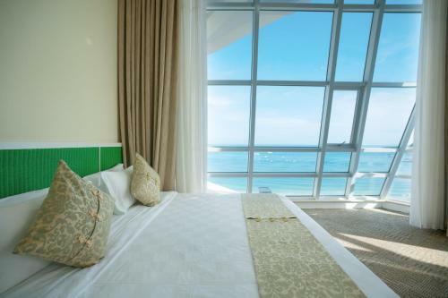 Hotel Sunshine Resort Intime Sanya