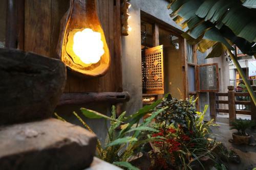 Hostal Yunlu Lianxin Guesthouse