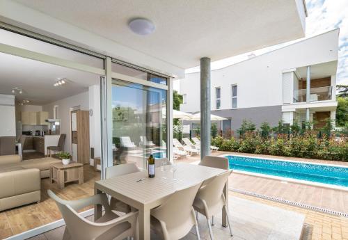 Apartamentos Villa Dinastija 3