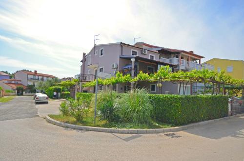 Apartments Hazim