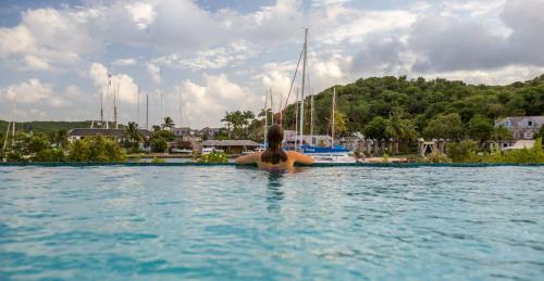 Hotel Admiral's Inn And Gunpowder Suites