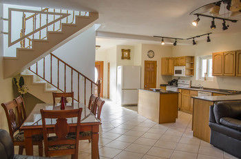 Hbk Villa Rentals And Management