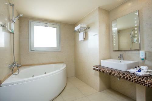 Pegasos Beach Hotel