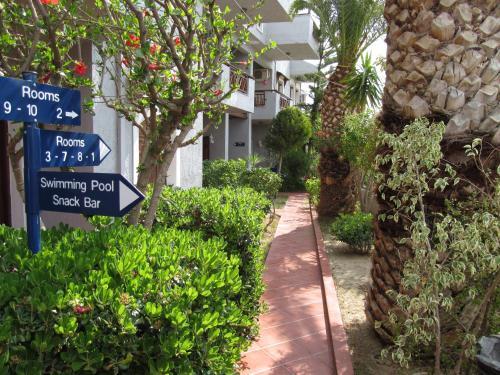 Valentina Apartments
