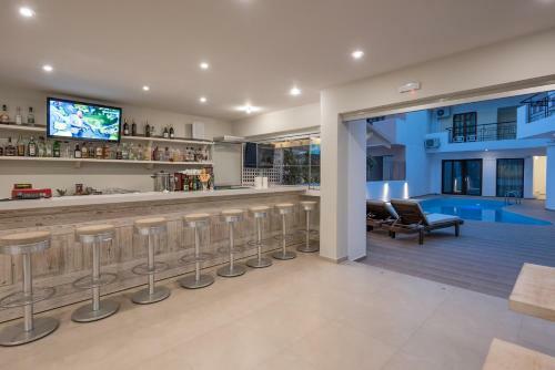 Aparthotel Artemis Hotel Apartments
