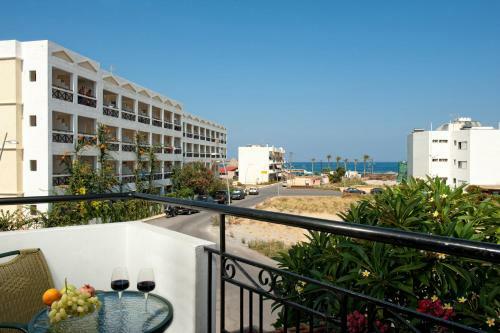 Aparthotel Artemis Hotel Apartments