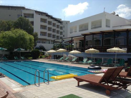 Pylea Beach Hotel