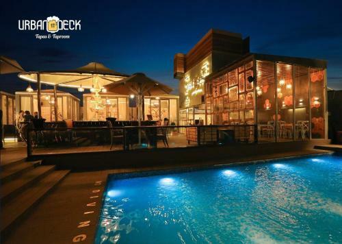 Hotel The P L Palace Agra