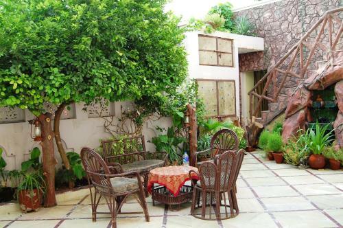 Sai Home Stay Bed & Breakfast