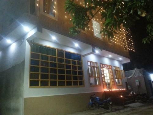 Bed & Breakfast Taj Village