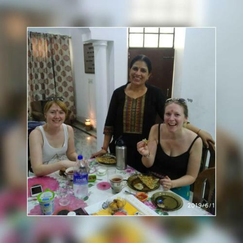 Aradhana's Home Stay
