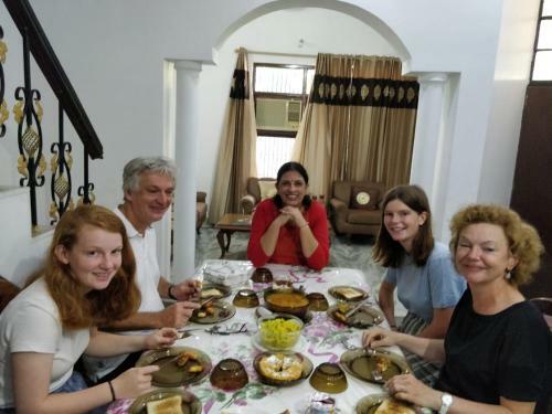 Aradhana's Home Stay
