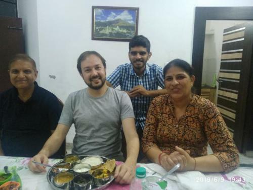 Aradhana's Home Stay