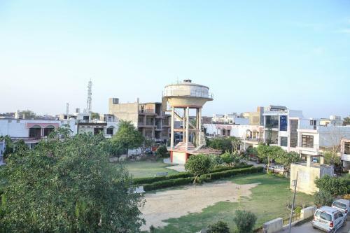 Aradhana's Home Stay