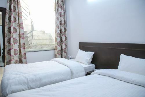 Aradhana's Home Stay