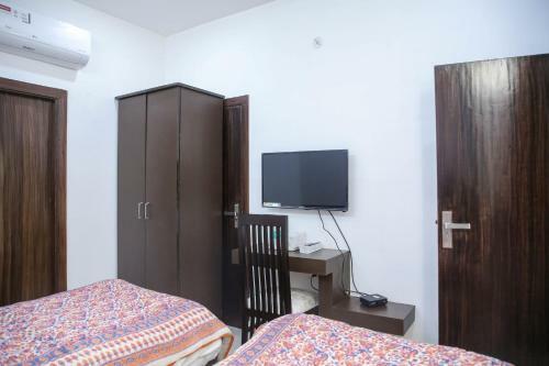 Aradhana's Home Stay