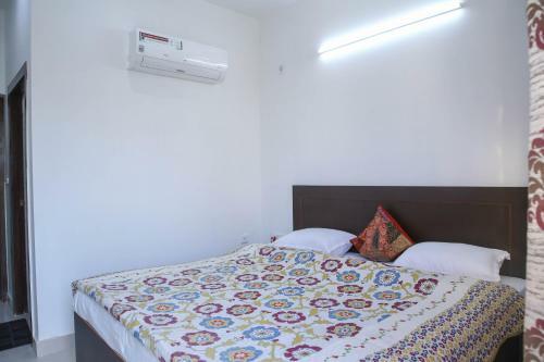 Aradhana's Home Stay