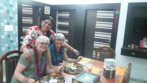 Aradhana's Home Stay