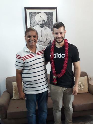 Aradhana's Home Stay