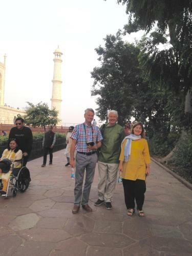 Aradhana's Home Stay