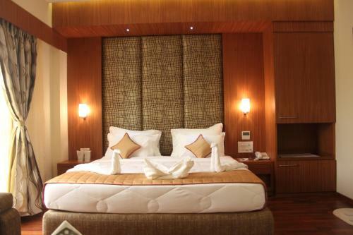 Hotel Pristine Residency