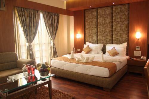 Hotel Pristine Residency