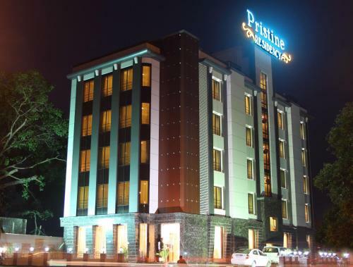 Hotel Pristine Residency