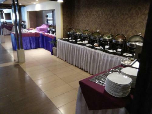 Hotel The Iris Inn By Bhagini
