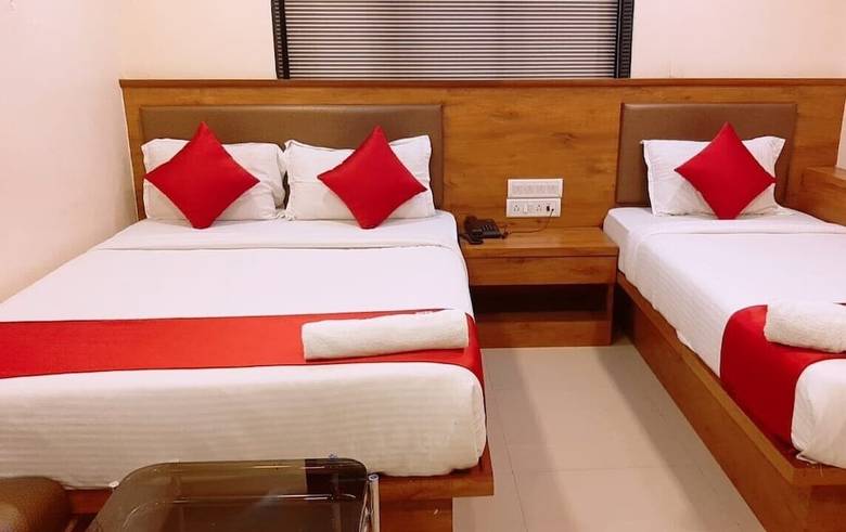 Hotel Happyland