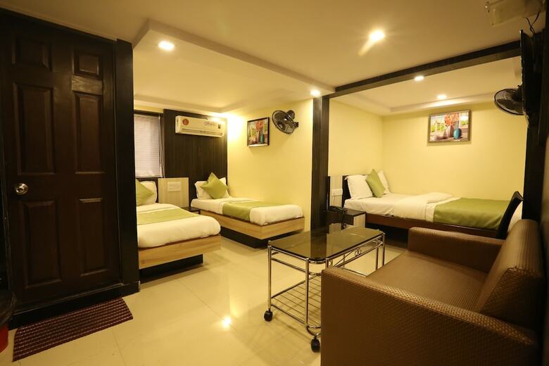 Hotel Happyland