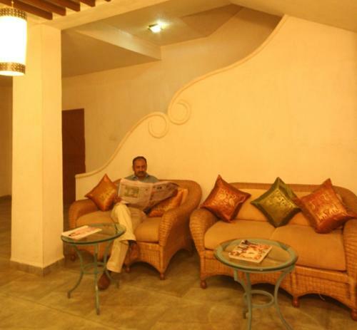 Hotel Lambana Resort