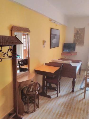 Hostal Bribon Guest House