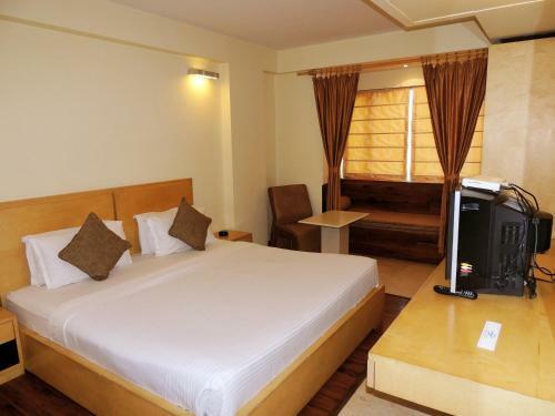 Hotel Mayur Residency