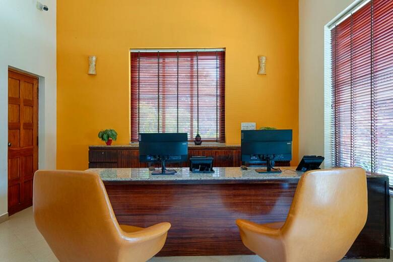 Hotel de Mandarin Beach Resort Suites & Villas, Candolim