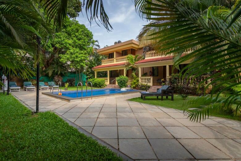 Hotel de Mandarin Beach Resort Suites & Villas, Candolim