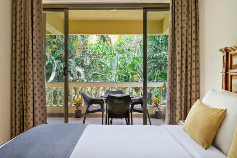 Hotel de Mandarin Beach Resort Suites & Villas, Candolim