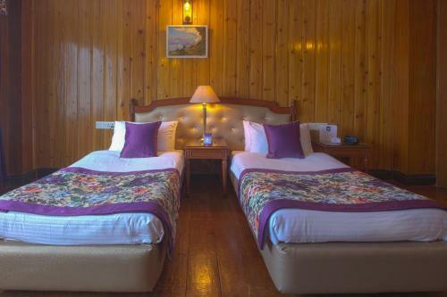 Hotel Mount Himalayan Resort
