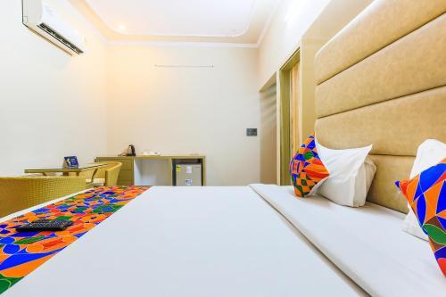 Fabhotel Prime Sr 1