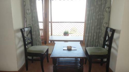 Hotel Kausani Best Inn