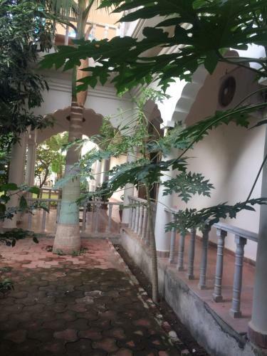 Hotel Isabel Palace