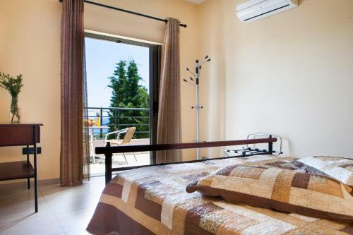 Skala Villa Sleeps 6 Pool Wifi