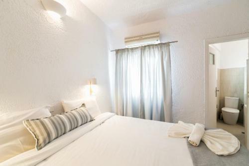 Hotel Artemis Suites