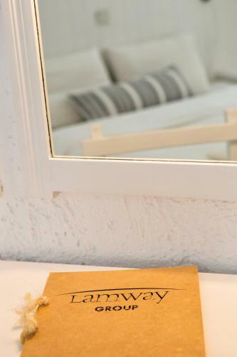 Hotel Artemis Suites