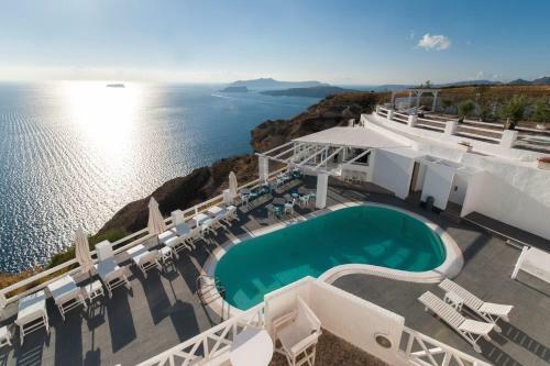 Hotel Artemis Suites