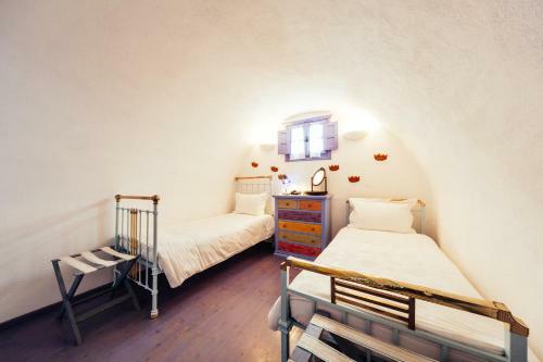 Villa Aegagros Caldera Houses