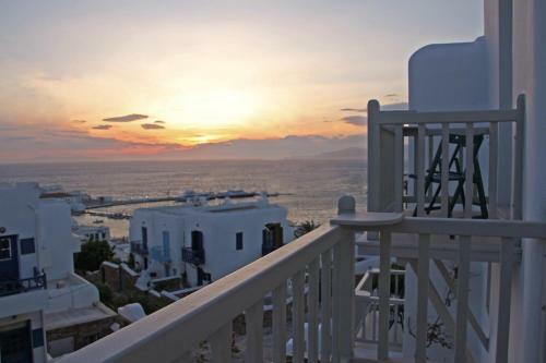 Hotel Myconian Inn
